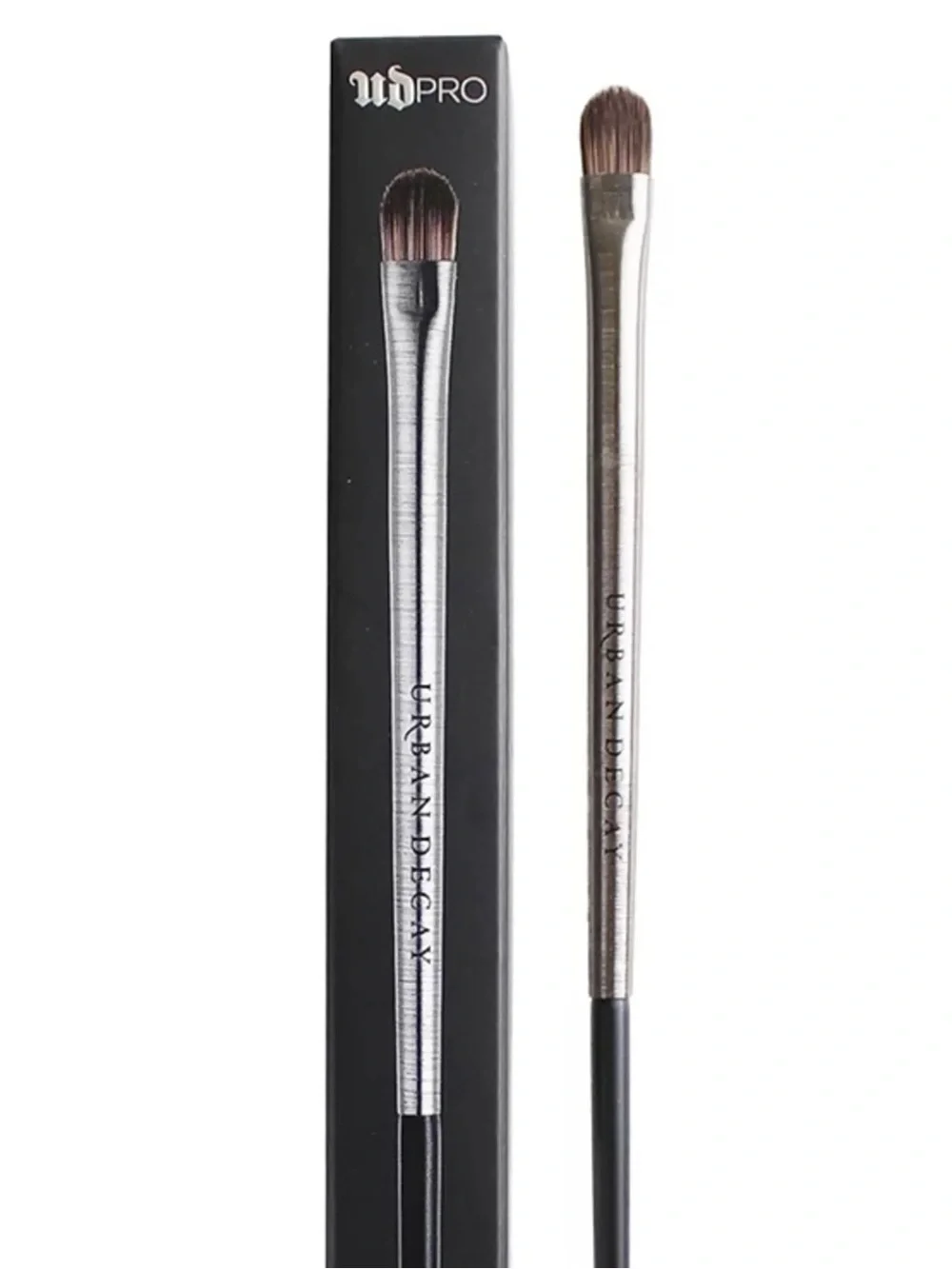 NIB Urban Decay Pro Moondust Eyeshadow Brush - E-210